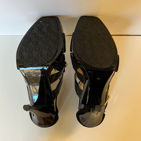 MICHAEL Michael Kors Upton Ankle Heels Crinkled Patent Leather Suede Black Sz 6 - Picture 6 of 7